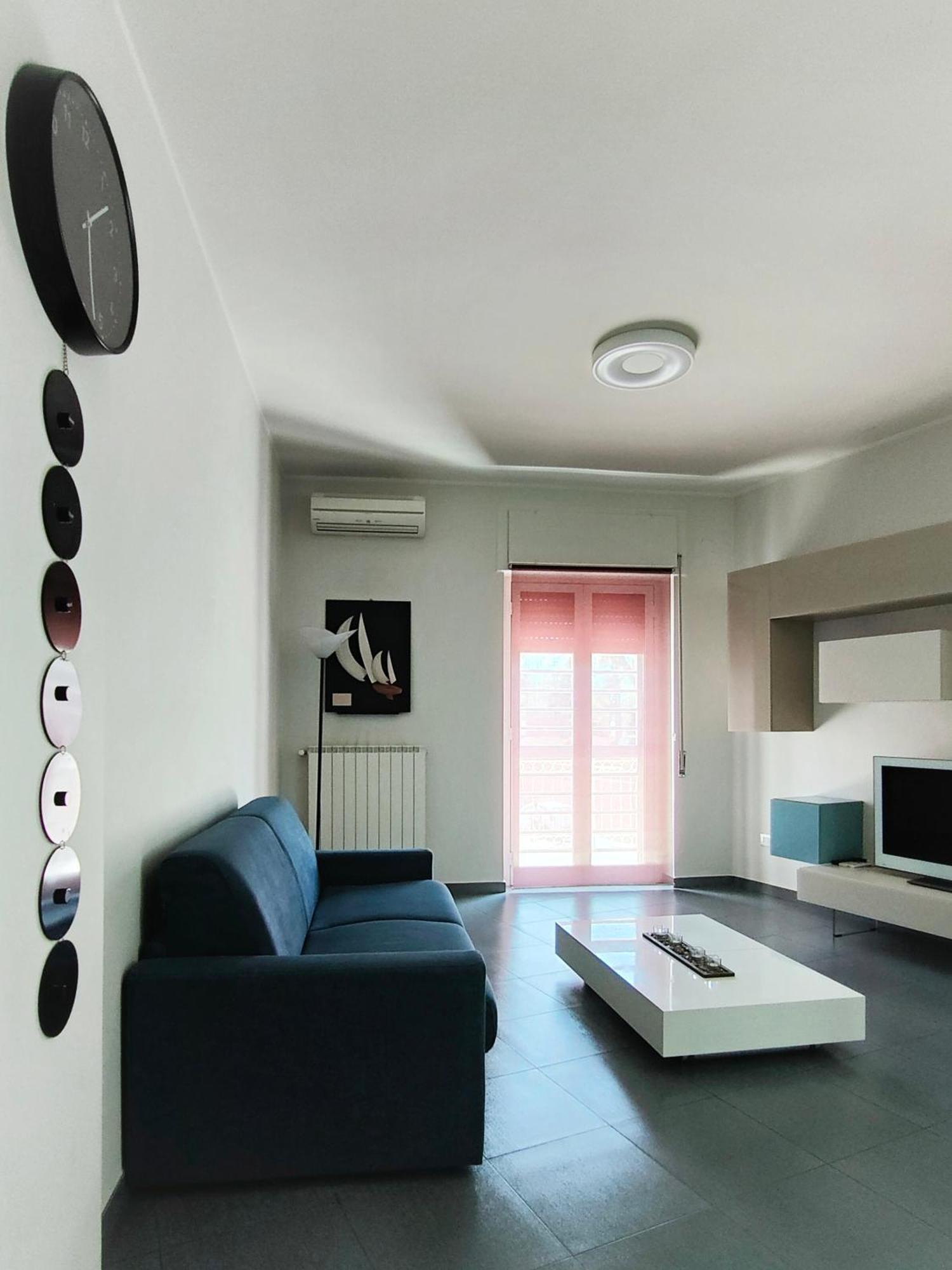 Navis' House Apartment Bari Bagian luar foto